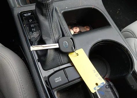 2015 Hyundai Sonata Se z USA, uszkodzony, nr VIN 5NPE24AF0FH230353